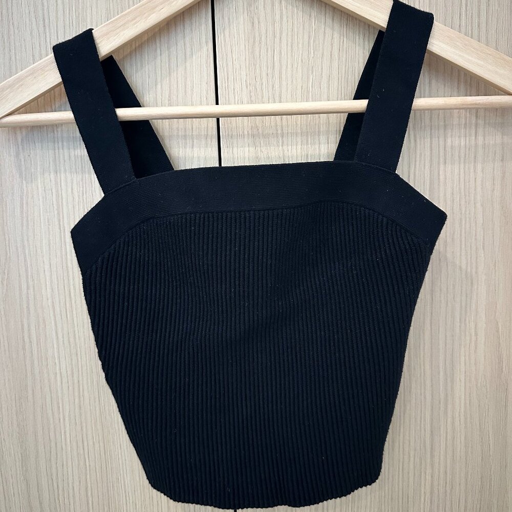 *never worn* Abercrombie & Fitch Black Knit Crop Top – Size Small